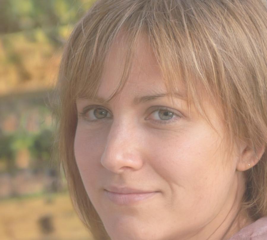 Портрет Елены Бурлаковой